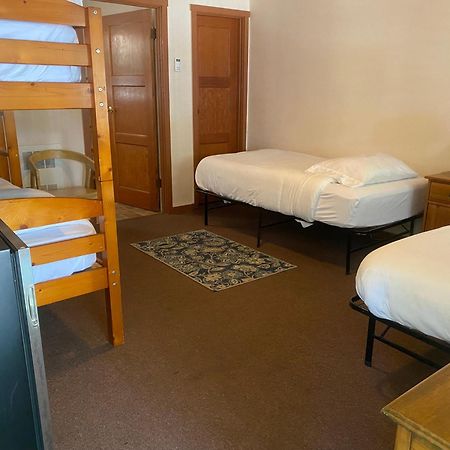 Seven Circles Lodge&Retreat Badger 외부 사진